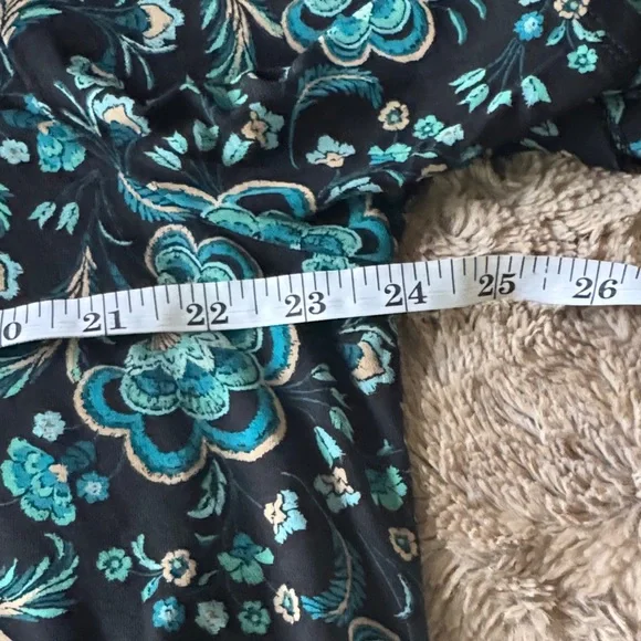 🌿 J.Jill Floral Knit Top – XL | NWT | Wearever Collection - Picture 4 of 8